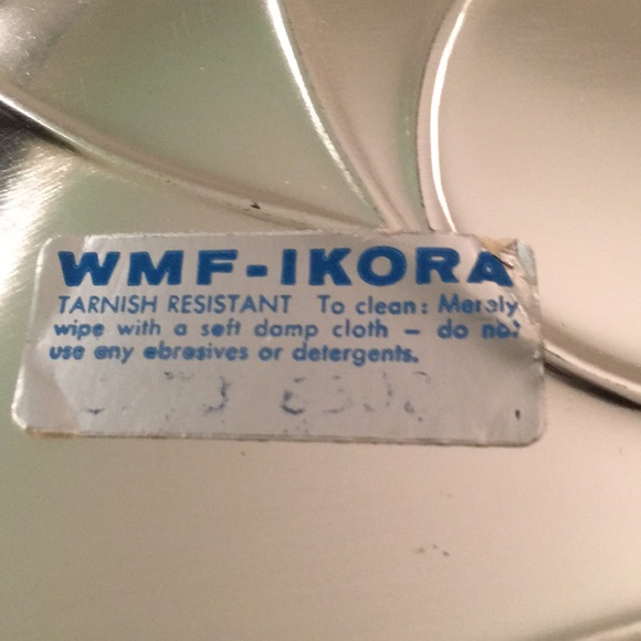 PEWTAREX Pewter Silvertone leaf candy dish or serving dish - Picture 4 of 5